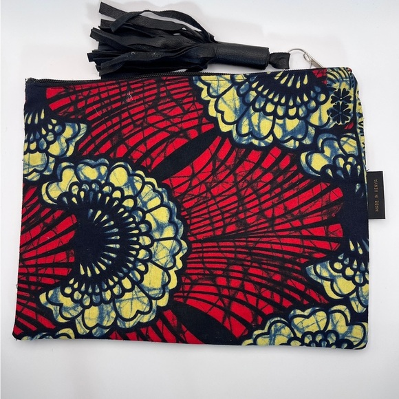 Zoe Sevak Small Pouch - Picture 8 of 10